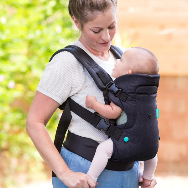 Flip 4-in-1 Convertible Carrier - Black