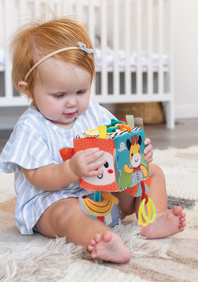 Peek & Seek Sensory Discovery Cube