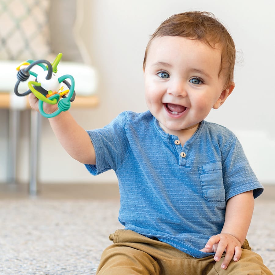 SHAKE & TEETHE FLEXIBLE RATTLE BALL™
