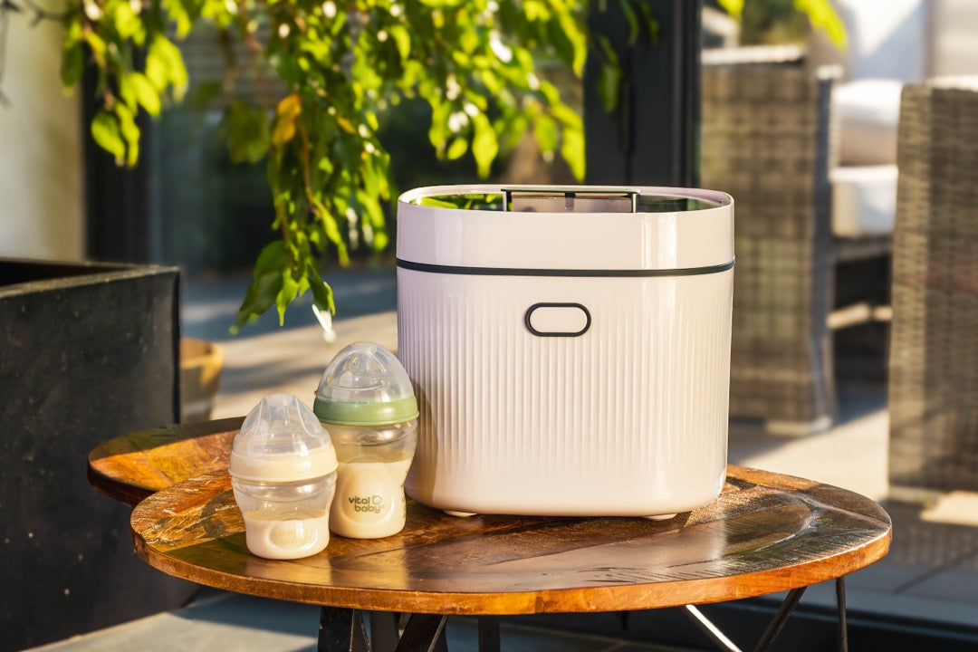 Advanced  Pro  UV  Sterilizer  &  Dryer - White